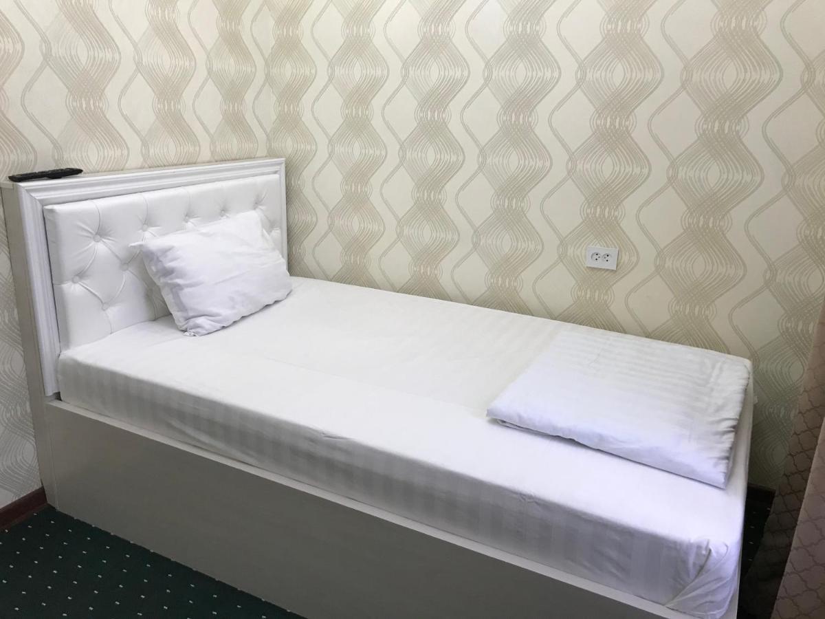 Emir Plaza Hotel Turkistan Extérieur photo